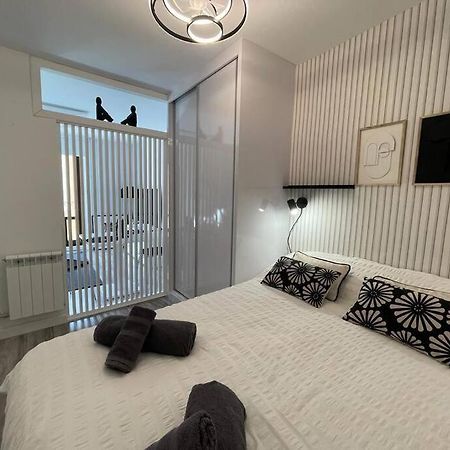 Urban Home By Unique Rooms Burgo Extérieur photo