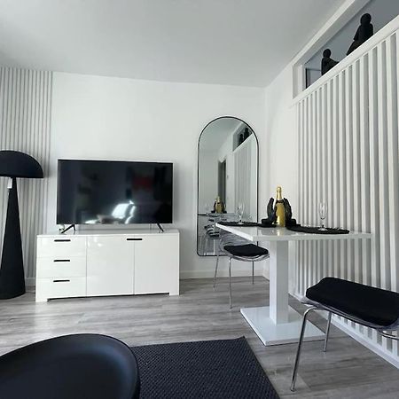 Urban Home By Unique Rooms Burgo Extérieur photo
